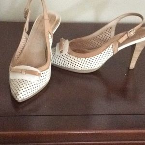 Sling back pumps, cream and tan, true size 8.